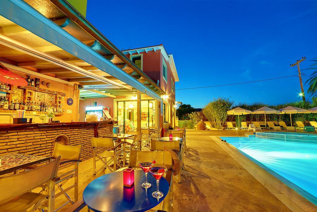 Alkyon Apartments & Villas Hotel 利吉亚 外观 照片